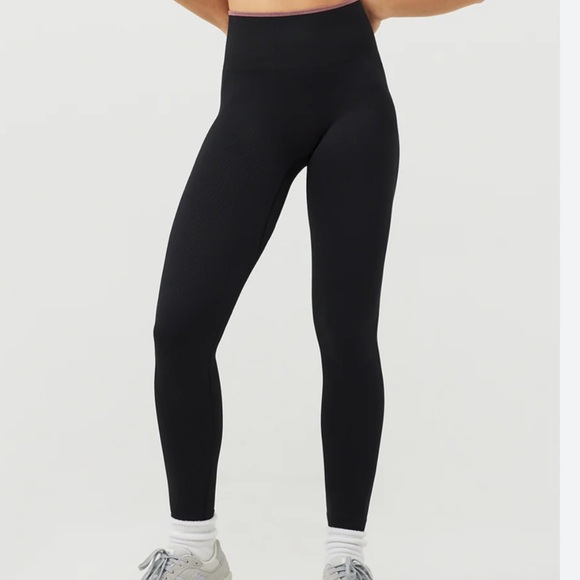 Outdoor Voices Pants - Outdoor Voices Ribbed Leggings